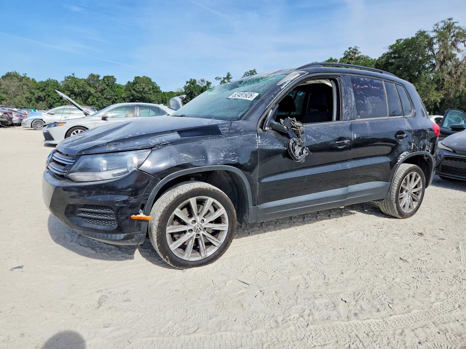 Продажа на аукционе авто 2018 Volkswagen Tiguan Limited, vin: WVGAV7AX4JK006072, номер лота: 52481926