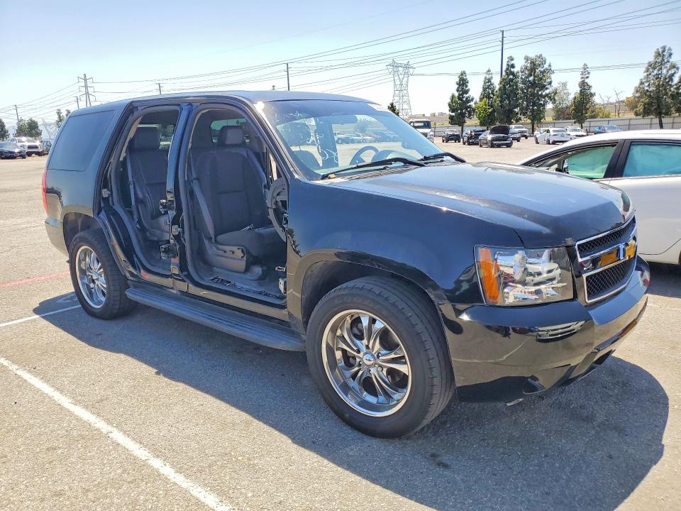 Продажа на аукционе авто 2014 Chevrolet Tahoe, vin: 1GNLC2E03ER205623, номер лота: 52392816