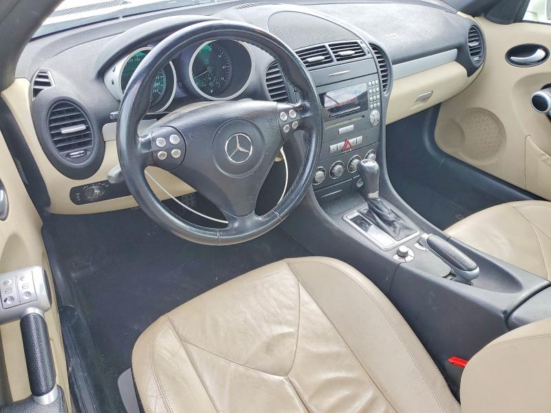 51797556 :رقم المزاد ، WDBWK54FX6F102006 vin ، 2006 Mercedes-benz Slk مزاد بيع