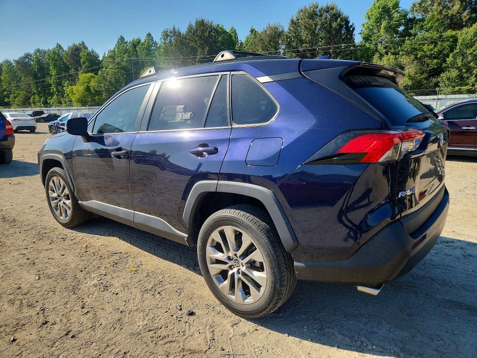 52139666 :رقم المزاد ، 2T3C1RFV7MW142087 vin ، 2021 Toyota Rav4 مزاد بيع
