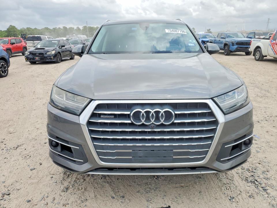 54007196 :رقم المزاد ، WA1VAAF75JD025915 vin ، 2018 Audi Q7 مزاد بيع