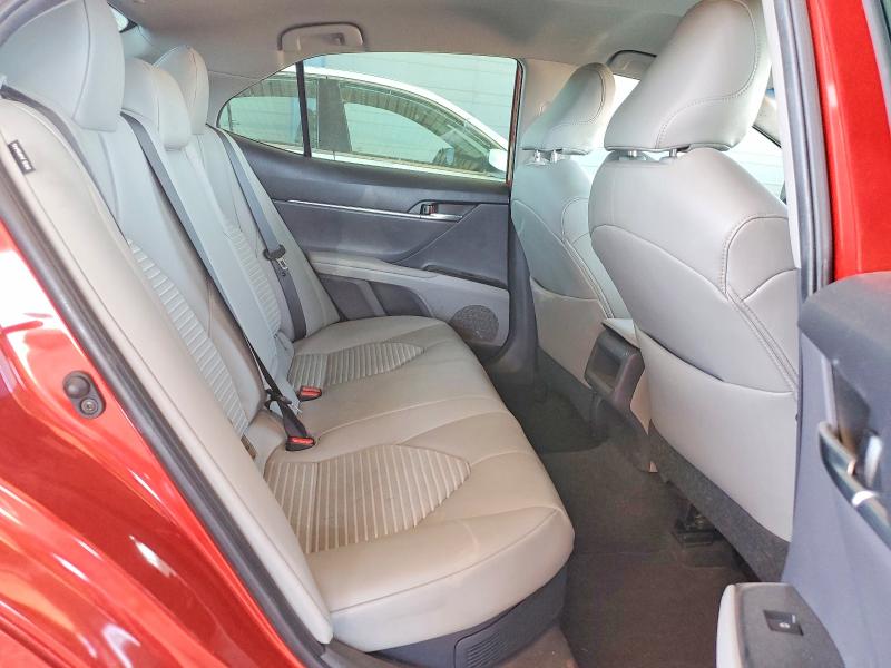 2019 Toyota Camry Hybrid მანქანა იყიდება აუქციონზე, vin: 4T1B21HK1KU014155, აუქციონის ნომერი: 54592706