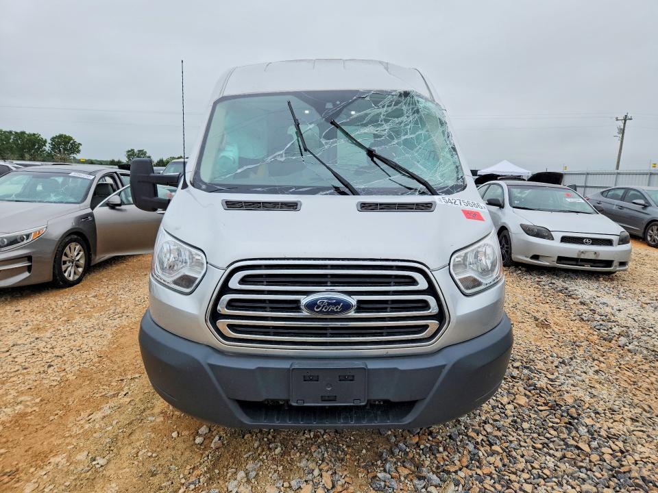 54275686 :رقم المزاد ، 1FTYE1CM9JKB42040 vin ، 2018 Ford Transit مزاد بيع