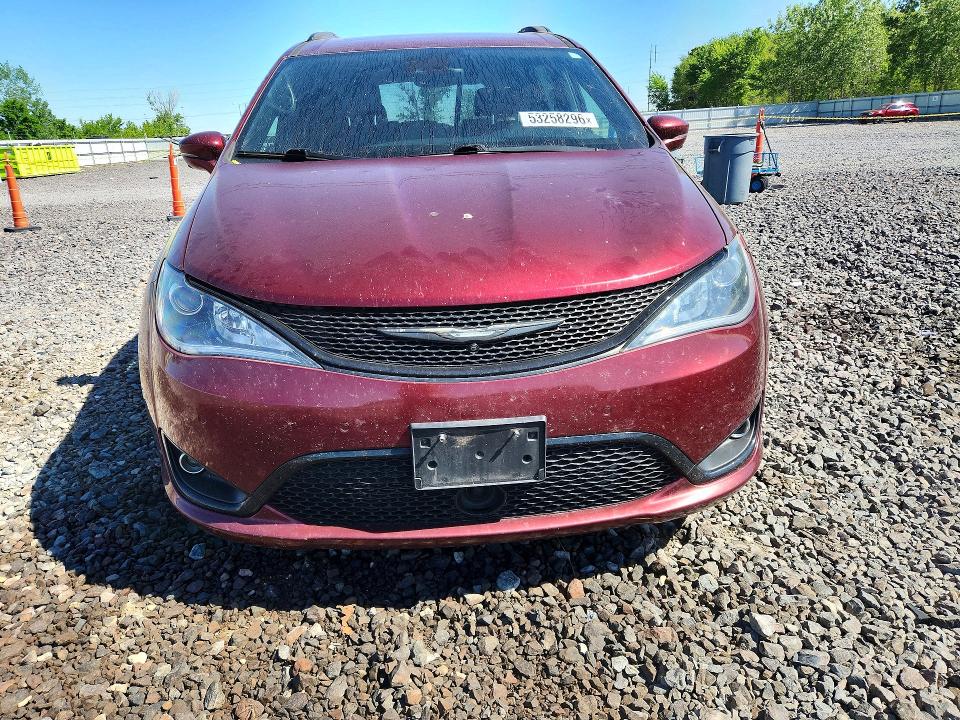 2018 Chrysler Pacifica მანქანა იყიდება აუქციონზე, vin: 2C4RC1GG4JR260349, აუქციონის ნომერი: 53258296