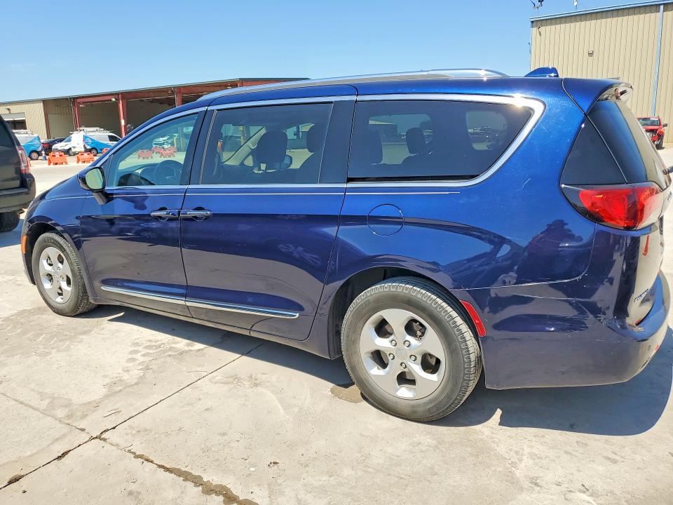 Продаж на аукціоні авто 2017 Chrysler Pacifica, vin: 2C4RC1EG8HR722702, номер лоту: 52967186