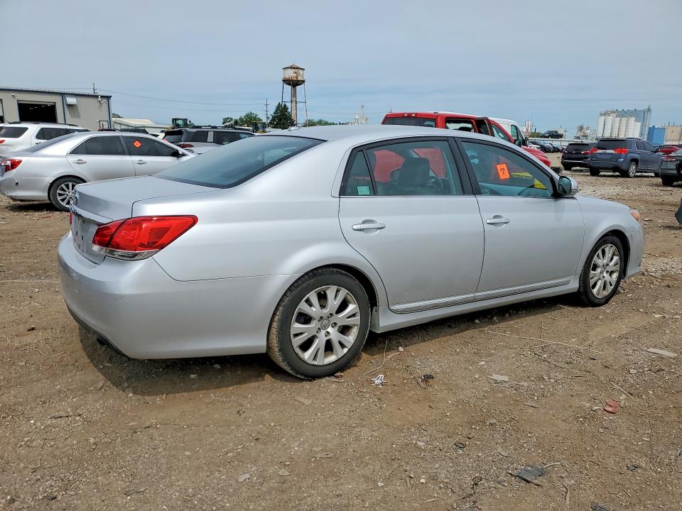 54821856 :رقم المزاد ، 4T1BK3DB0CU448750 vin ، 2012 Toyota Avalon مزاد بيع