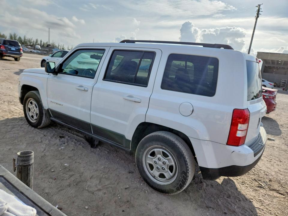 53203336 :رقم المزاد ، 1C4NJPBA3GD568036 vin ، 2016 Jeep Patriot مزاد بيع