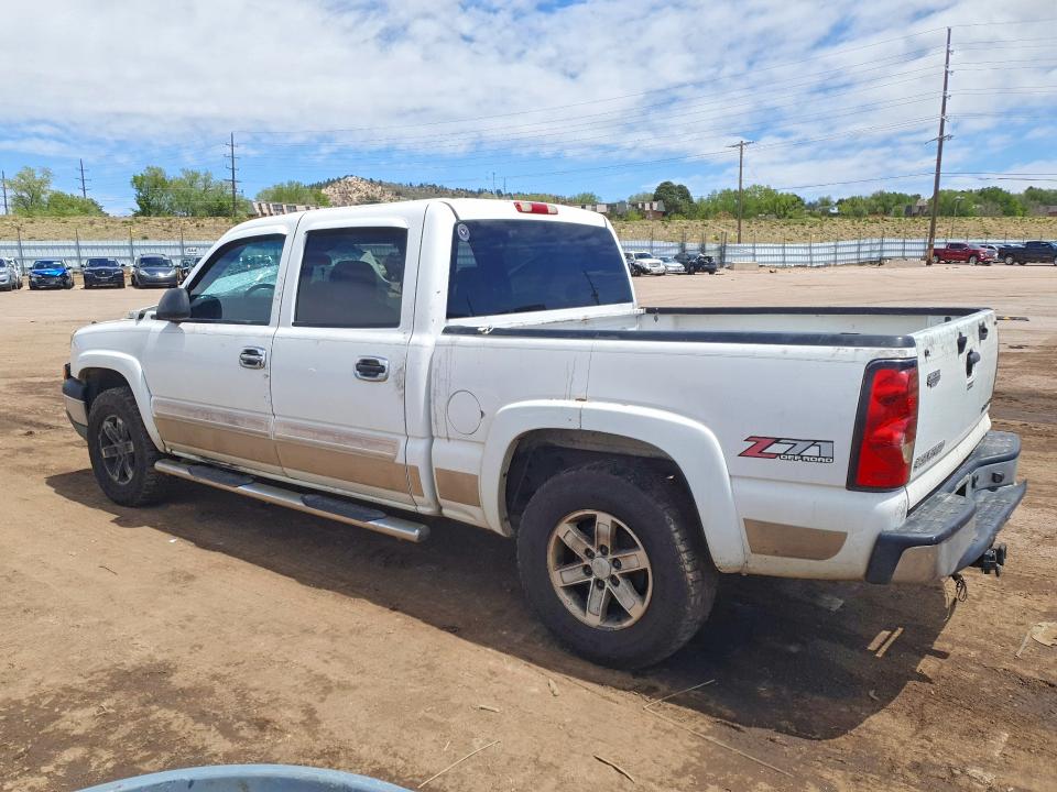2005 Chevrolet Silverado მანქანა იყიდება აუქციონზე, vin: 2GCEK13T251186034, აუქციონის ნომერი: 52691166