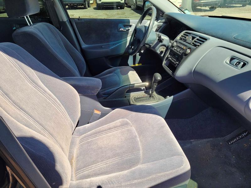 2000 Honda Accord მანქანა იყიდება აუქციონზე, vin: 1HGCF8643YA805664, აუქციონის ნომერი: 52606936