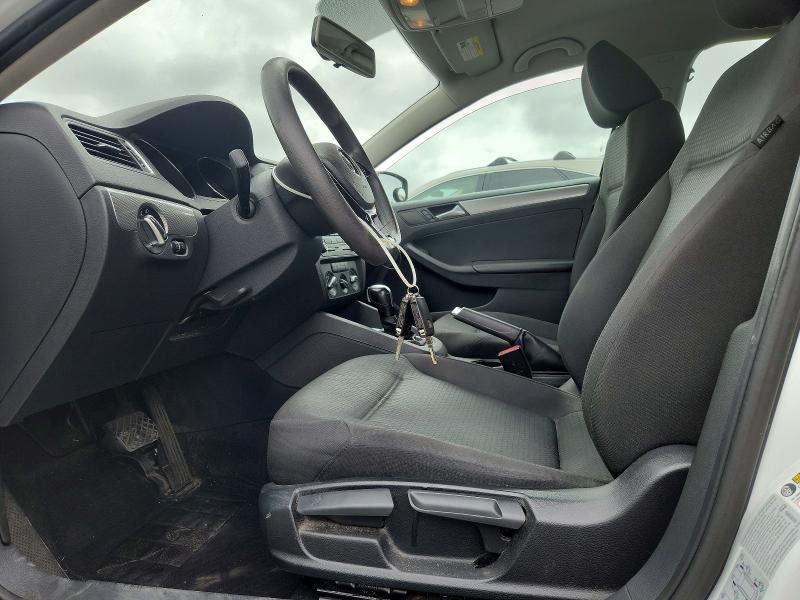 2015 Volkswagen Jetta მანქანა იყიდება აუქციონზე, vin: 3VWD17AJ6FM418712, აუქციონის ნომერი: 53961716