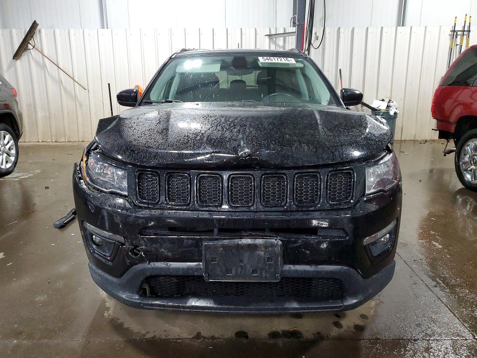 2018 Jeep Compass მანქანა იყიდება აუქციონზე, vin: 3C4NJDBB0JT304085, აუქციონის ნომერი: 54617216