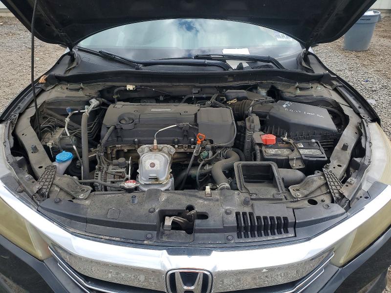 2017 Honda Accord მანქანა იყიდება აუქციონზე, vin: 1HGCR2F39HA293954, აუქციონის ნომერი: 52948126