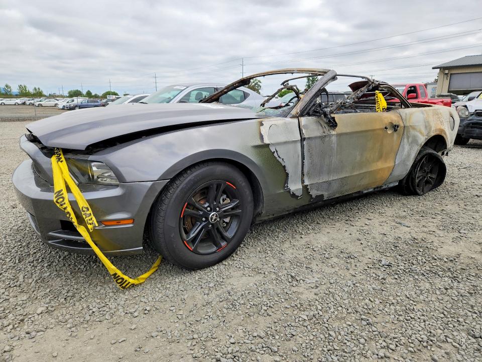 Продаж на аукціоні авто 2014 Ford Mustang, vin: 1ZVBP8EM2E5272040, номер лоту: 52175916