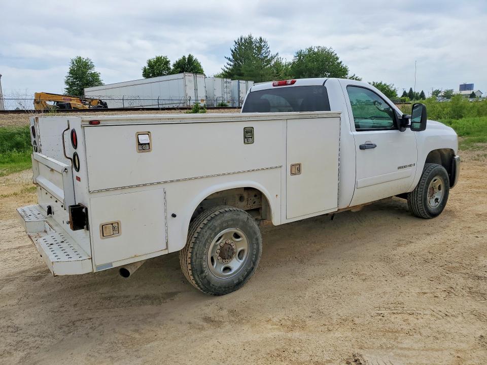 2008 Chevrolet Silverado მანქანა იყიდება აუქციონზე, vin: 1GBHC24K58E205575, აუქციონის ნომერი: 54674686