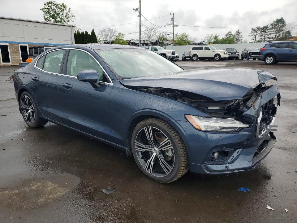 2022 Volvo S60 მანქანა იყიდება აუქციონზე, vin: 7JRL12FL6NG165204, აუქციონის ნომერი: 53368256