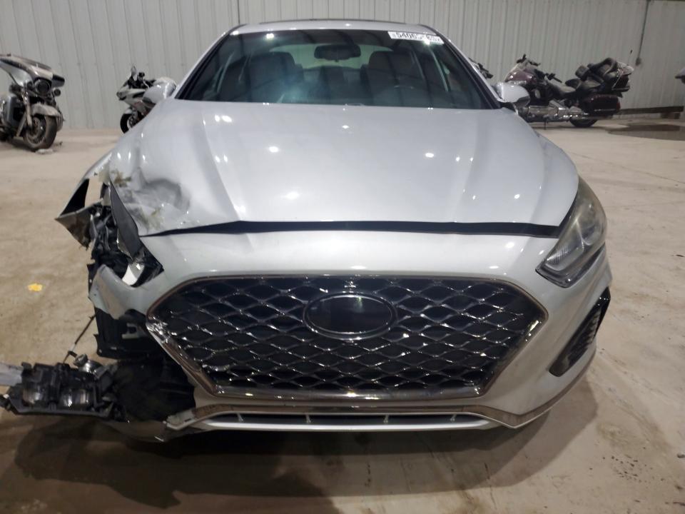 54068586 :رقم المزاد ، 5NPE34AF2JH641372 vin ، 2018 Hyundai Sonata مزاد بيع