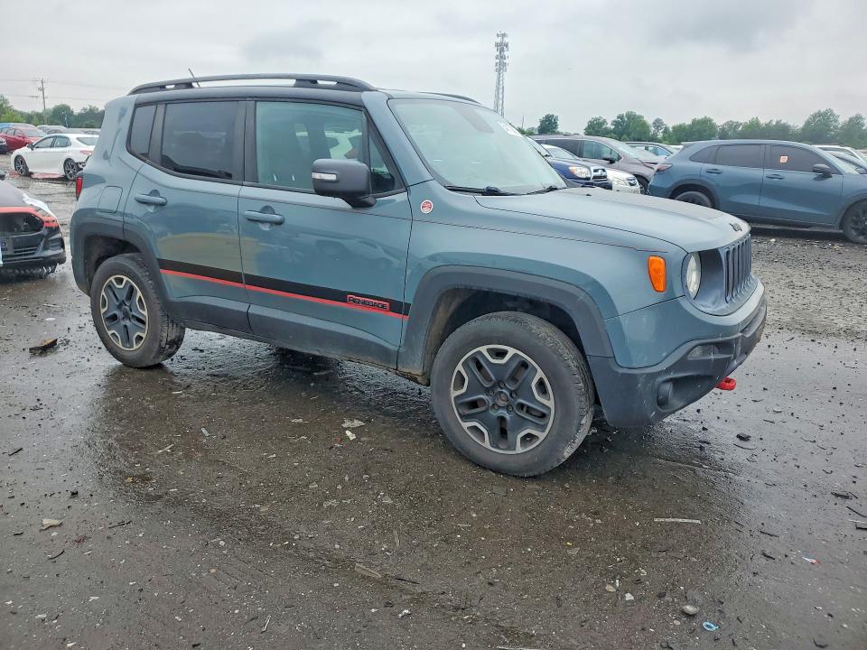 54173876 :رقم المزاد ، ZACCJBCT4FPB96216 vin ، 2015 Jeep Renegade مزاد بيع