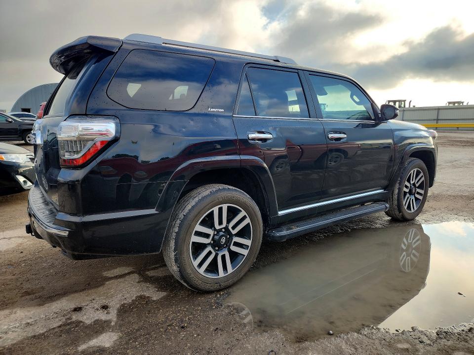 Продажа на аукционе авто 2022 Toyota 4runner, vin: JTEKU5JR4N6000638, номер лота: 55023436