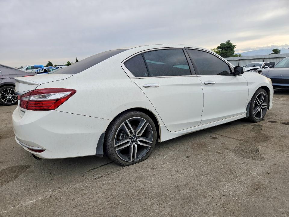 Продажа на аукционе авто 2017 Honda Accord, vin: 1HGCR2F53HA002995, номер лота: 55167956