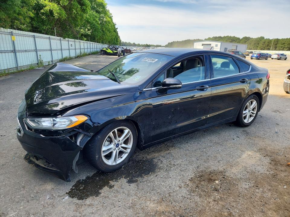 53773156 :رقم المزاد ، 3FA6P0HD1JR194834 vin ، 2018 Ford Fusion مزاد بيع