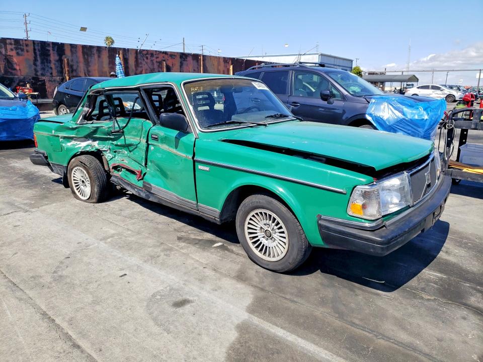 55403576 :رقم المزاد ، YV1AA8847L1392538 vin ، 1990 Volvo 240 مزاد بيع