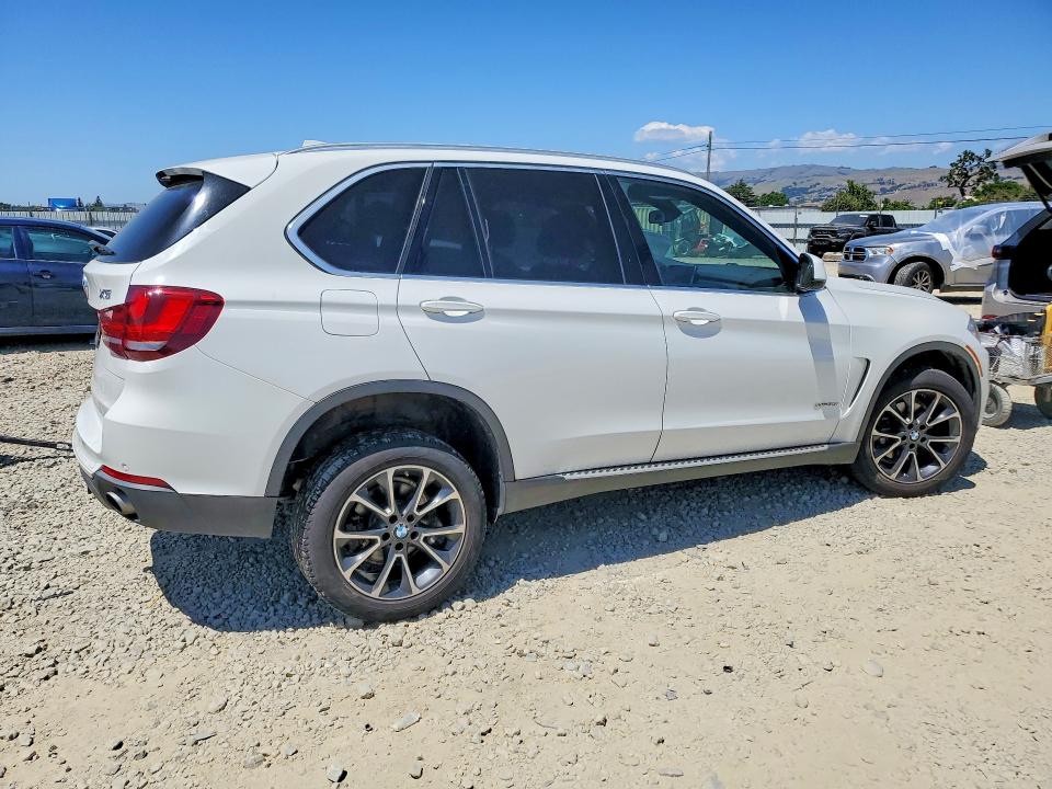 52914266 :رقم المزاد ، 5UXKR0C52H0U50684 vin ، 2017 Bmw X5 مزاد بيع