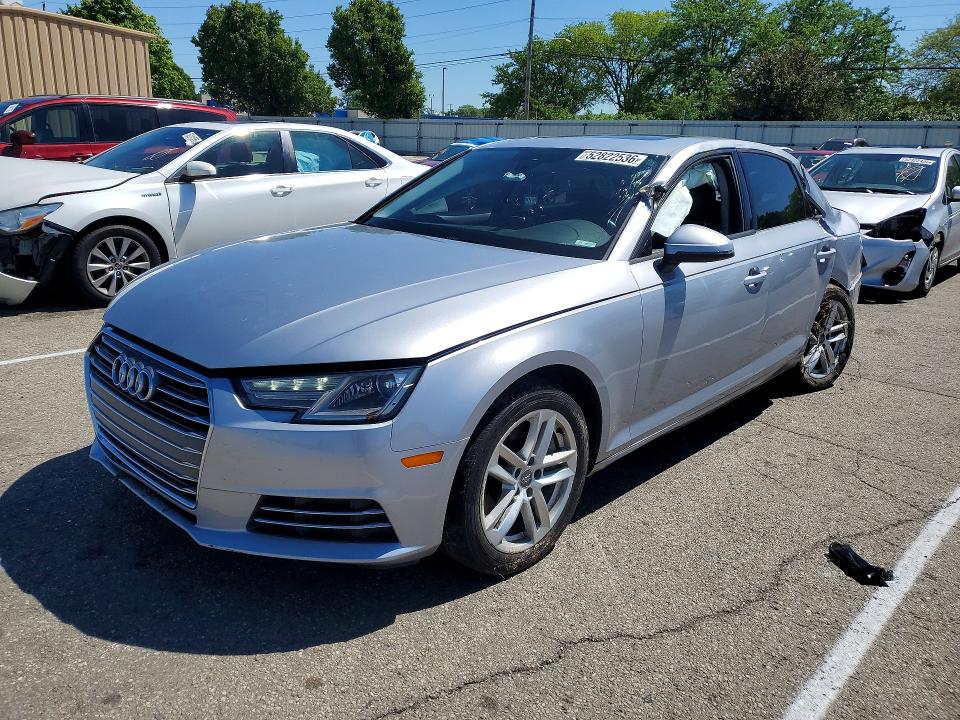 Auction sale of the 2017 Audi A4, vin: WAUANAF44HN032127, lot number: 52822536