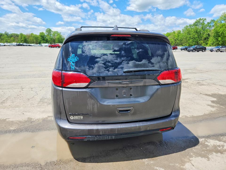 Продажа на аукционе авто 2018 Chrysler Pacifica, vin: 2C4RC1BG6JR364865, номер лота: 52559876