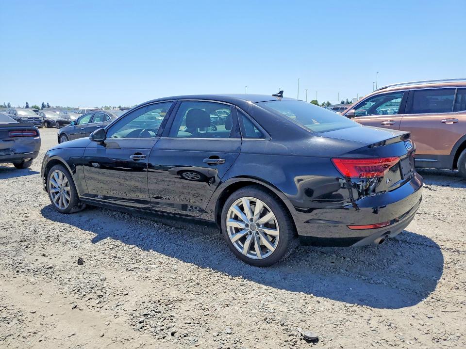 Продаж на аукціоні авто 2017 Audi A4, vin: WAUGNAF42HN024442, номер лоту: 52892586