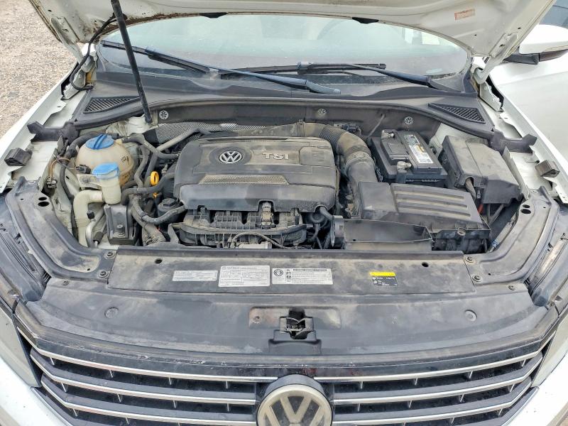 Продажа на аукционе авто 2016 Volkswagen Passat, vin: 1VWBS7A35GC026720, номер лота: 53898266