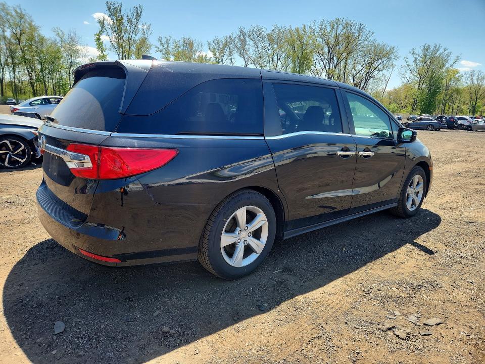 2018 Honda Odyssey მანქანა იყიდება აუქციონზე, vin: 5FNRL6H7XJB050121, აუქციონის ნომერი: 52284916