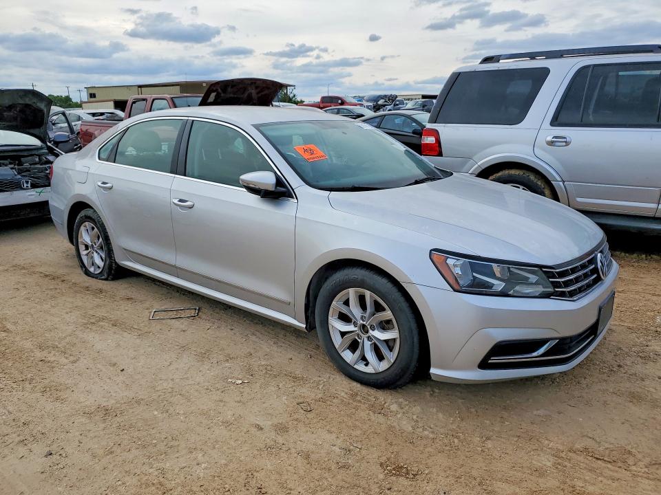 53816966 :رقم المزاد ، 1VWAS7A3XGC014882 vin ، 2016 Volkswagen Passat مزاد بيع
