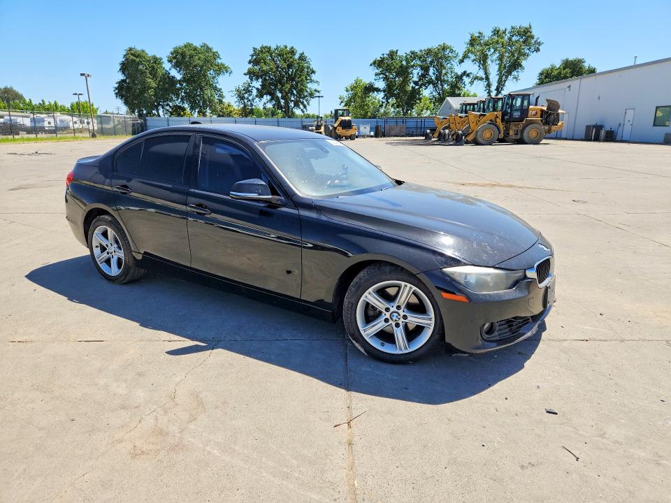 2015 Bmw 328 მანქანა იყიდება აუქციონზე, vin: WBA3C1C54FP851183, აუქციონის ნომერი: 52947646
