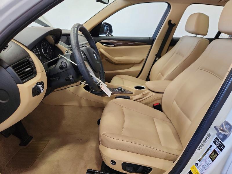 2015 Bmw X1 მანქანა იყიდება აუქციონზე, vin: WBAVM1C54FVW57108, აუქციონის ნომერი: 53045726