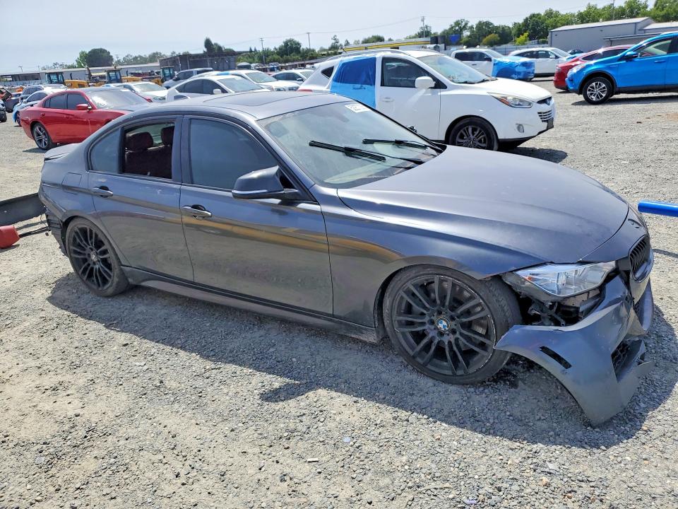 52257026 :رقم المزاد ، WBA3A9C51EF686590 vin ، 2014 Bmw 335 مزاد بيع