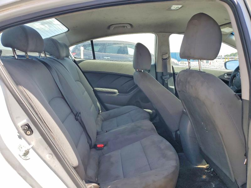 54979296 :رقم المزاد ، 3KPFK4A71HE026858 vin ، 2017 Kia Forte مزاد بيع