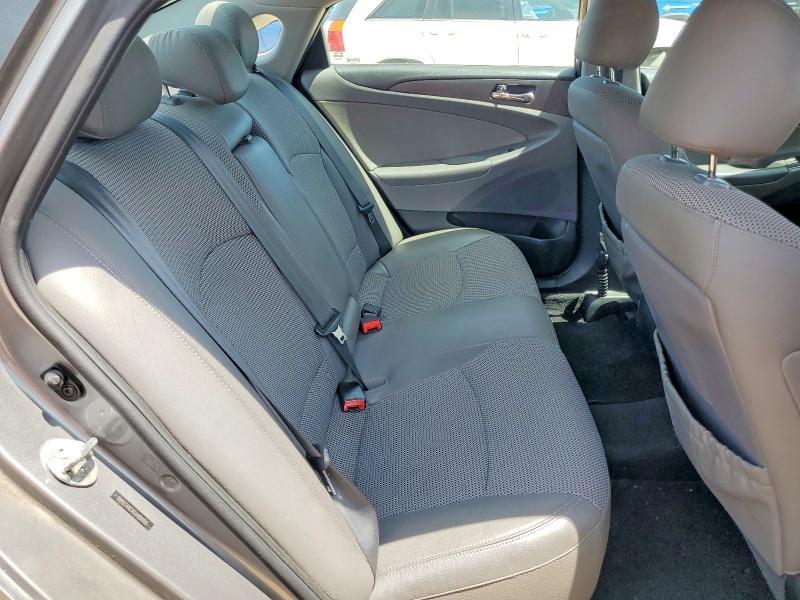 55184236 :رقم المزاد ، 5NPEC4ACXCH489950 vin ، 2012 Hyundai Sonata مزاد بيع