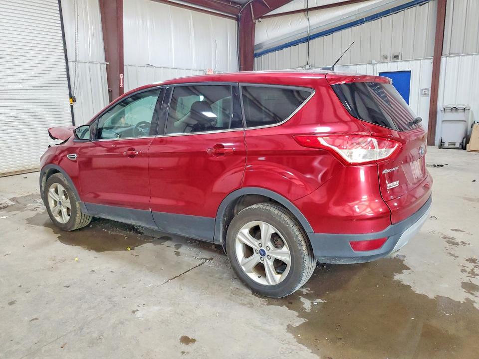 55111526 :رقم المزاد ، 1FMCU0G76FUA39452 vin ، 2015 Ford Escape مزاد بيع