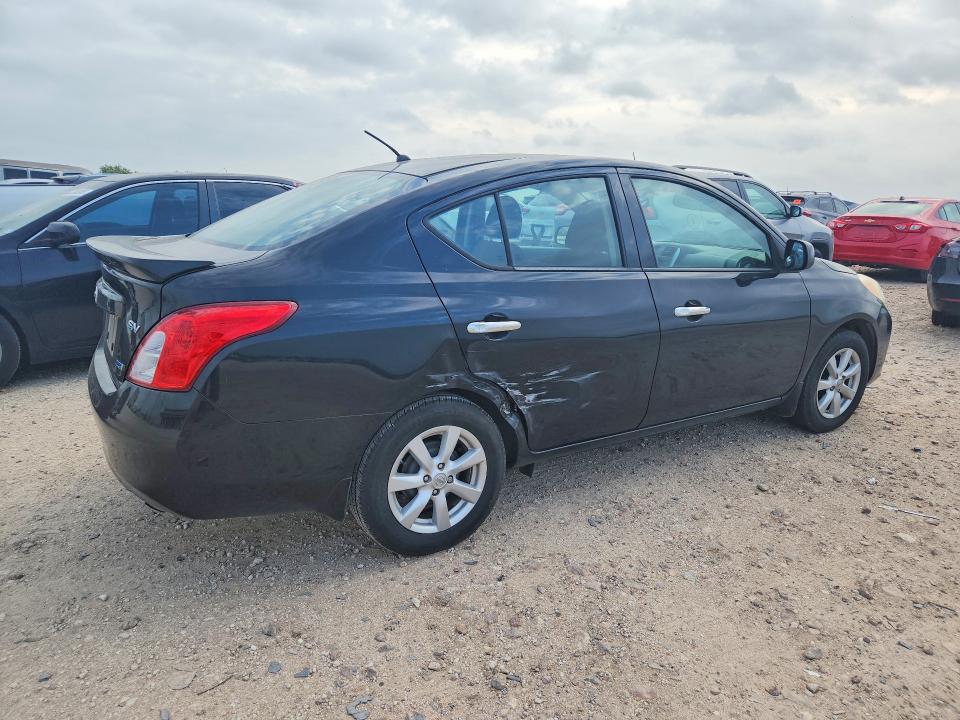 53405976 :رقم المزاد ، 3N1CN7AP6EL822740 vin ، 2014 Nissan Versa مزاد بيع