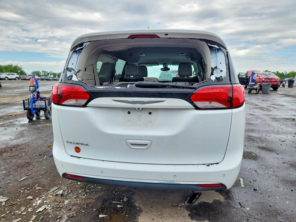 Продажа на аукционе авто 2017 Chrysler Pacifica, vin: 2C4RC1EG4HR653555, номер лота: 52491906