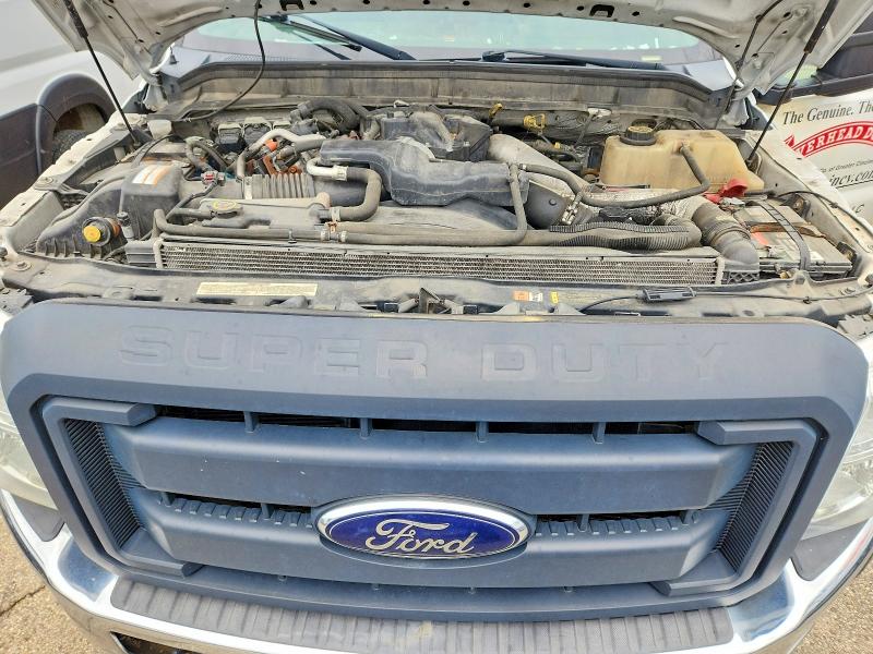 52095496 :رقم المزاد ، 1FDTF4GT9GEC62062 vin ، 2016 Ford F450 مزاد بيع