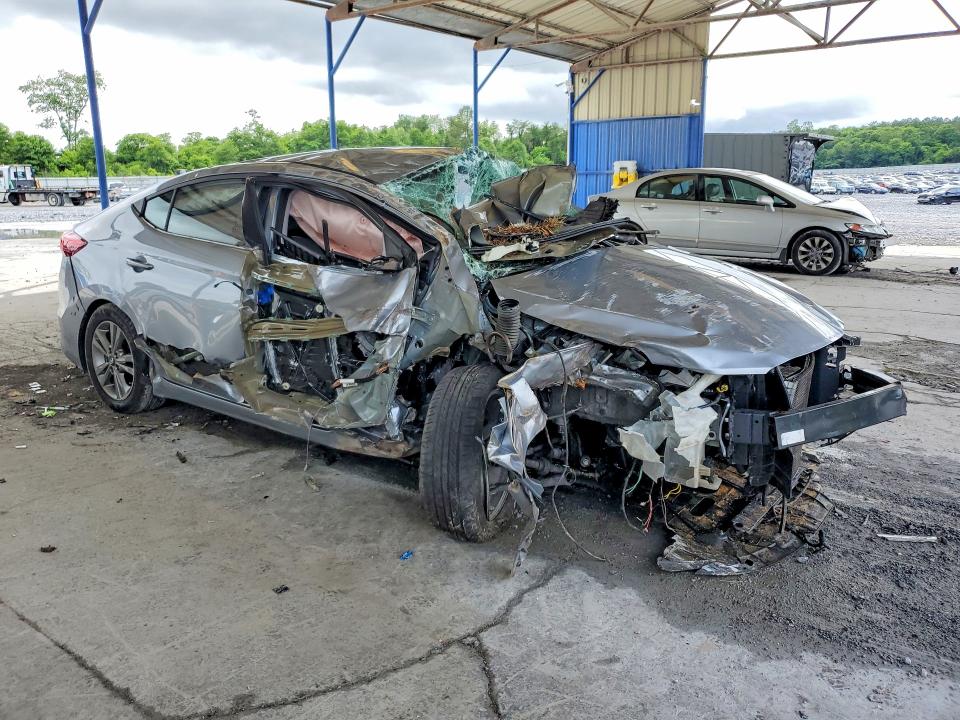 52841696 :رقم المزاد ، 5NPD84LF2HH150983 vin ، 2017 Hyundai Elantra مزاد بيع