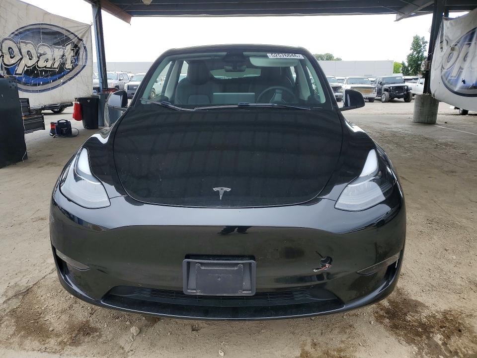 Продажа на аукционе авто 2024 Tesla Model Y, vin: 7SAYGAEE4RF011402, номер лота: 52576046