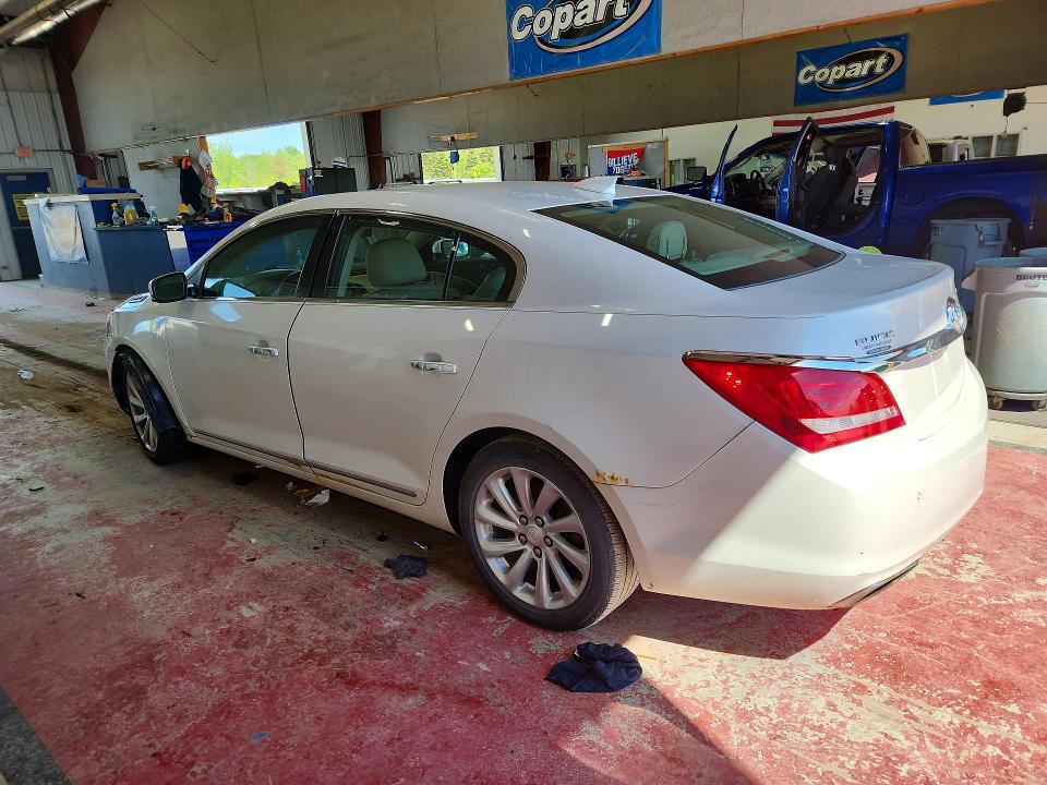 Продажа на аукционе авто 2015 Buick Lacrosse, vin: 1G4GB5G32FF149372, номер лота: 54690556