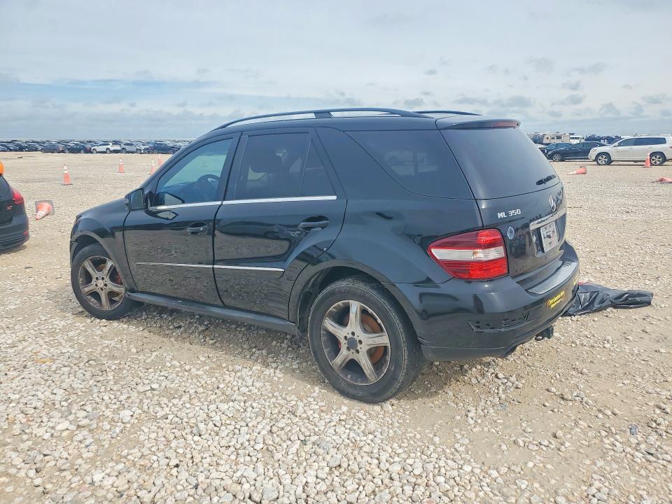 2011 Mercedes-benz Ml მანქანა იყიდება აუქციონზე, vin: 4JGBB5GB1BA689112, აუქციონის ნომერი: 54449636