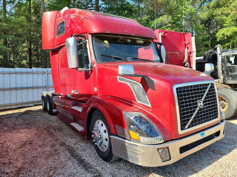 Продаж на аукціоні авто 2015 Volvo Vnl, vin: 4V4NC9EJ2FN190418, номер лоту: 52193566