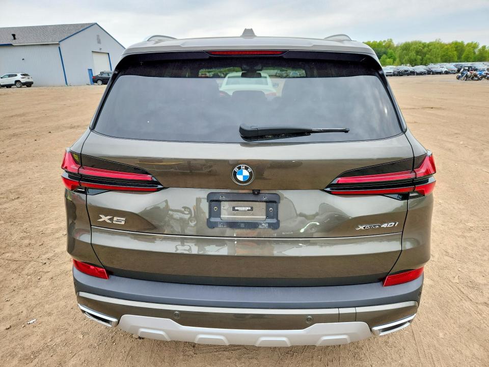 53446266 :رقم المزاد ، 5UX23EU03R9R43269 vin ، 2024 Bmw X5 مزاد بيع