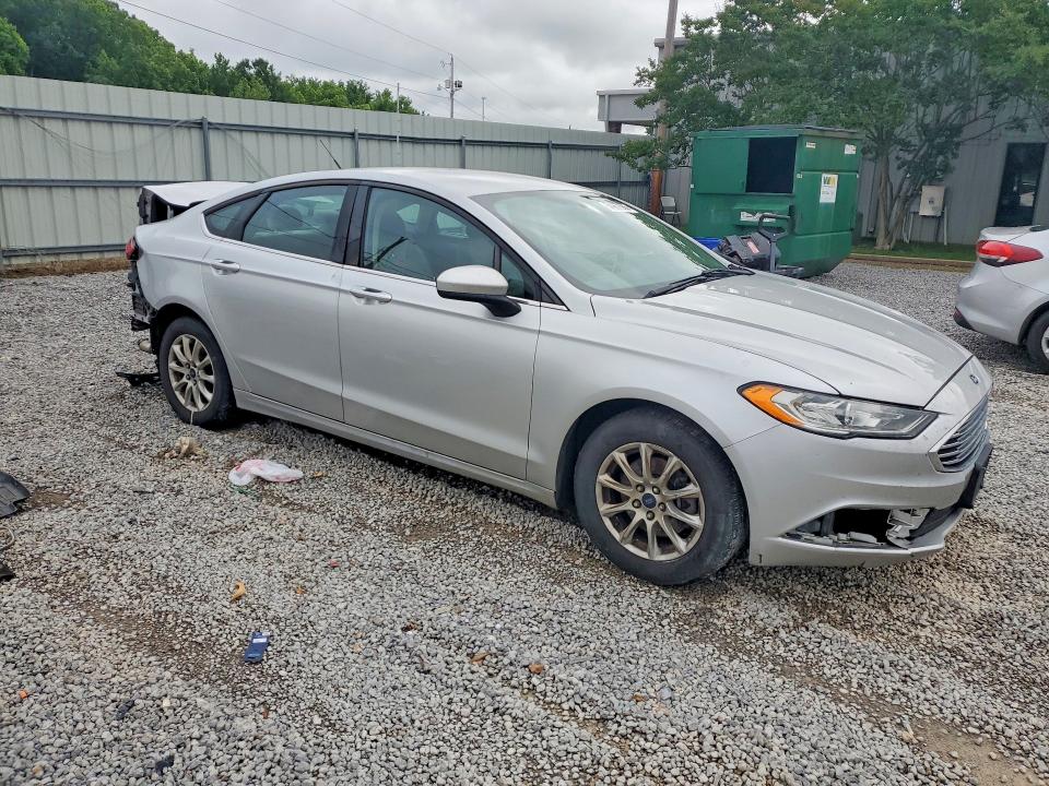54957566 :رقم المزاد ، 3FA6P0G74HR184076 vin ، 2017 Ford Fusion مزاد بيع
