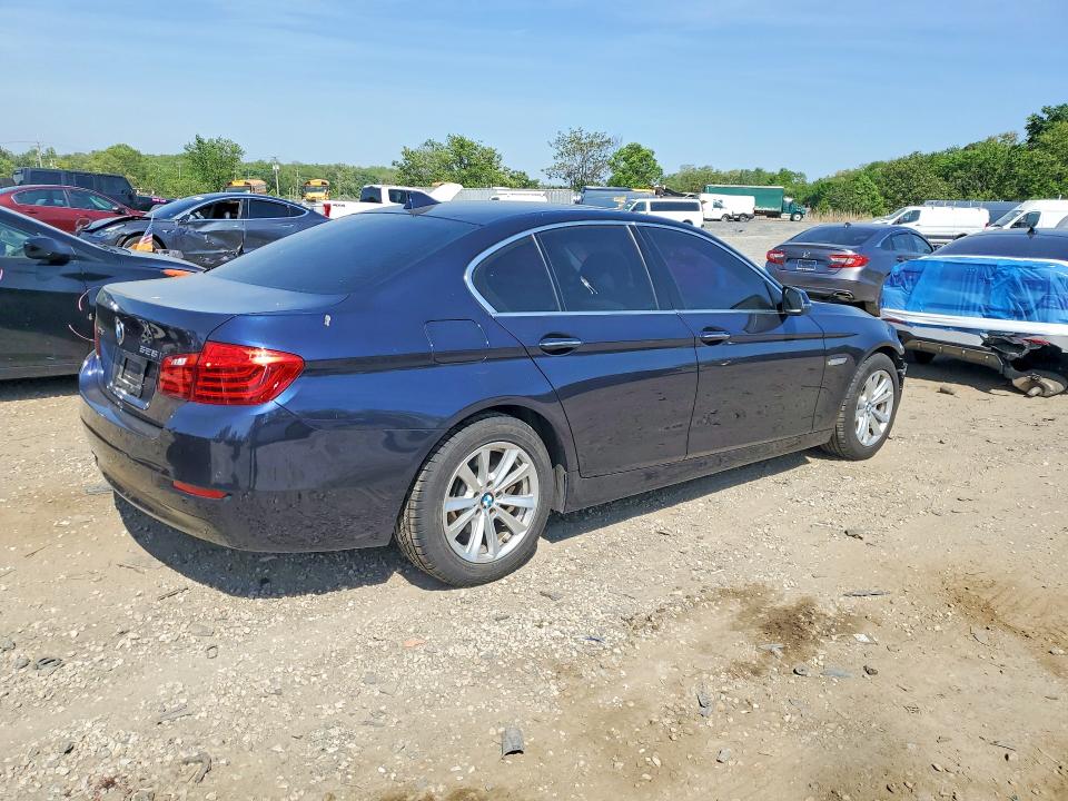 52195706 :رقم المزاد ، WBA5A7C58GG643200 vin ، 2016 Bmw 528 مزاد بيع