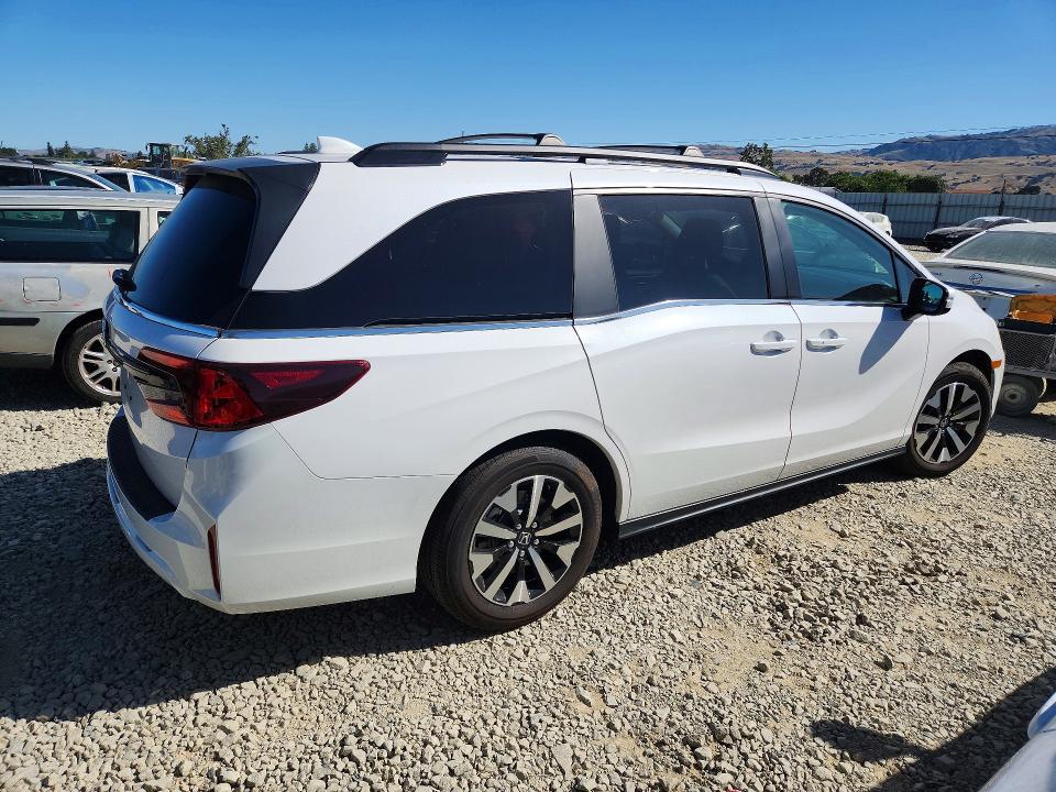 53232816 :رقم المزاد ، 5FNRL6H62TB002445 vin ، 2026 Honda Odyssey مزاد بيع